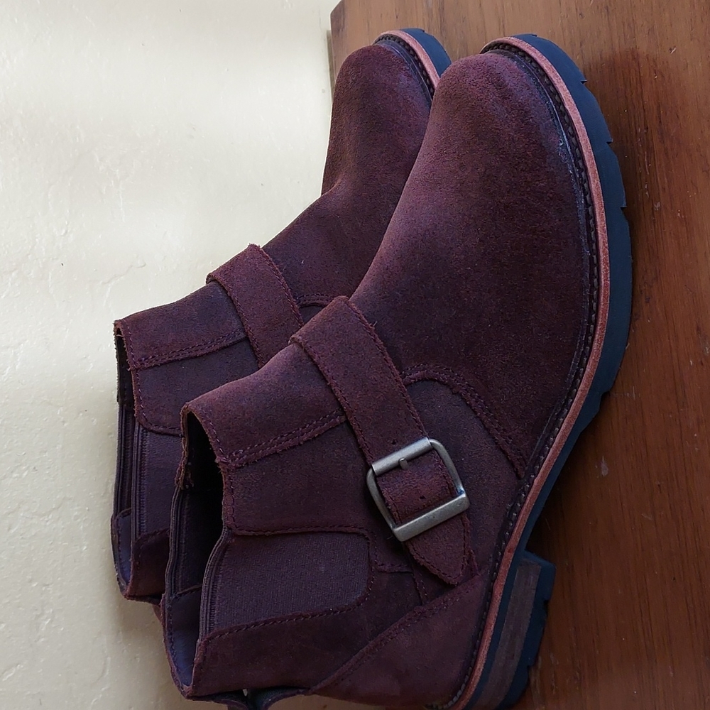 L.L. BEAN ankle boots